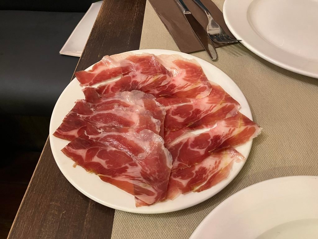 Colom Restaurant｜巴塞隆納哥德區平價海鮮燉飯、Tapas推薦與用餐評價