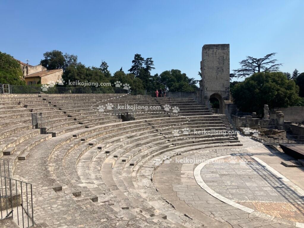 亞爾古羅馬劇場（Théâtre antique d’Arles）｜走進2000年歷史的古羅馬遺跡與參觀攻略