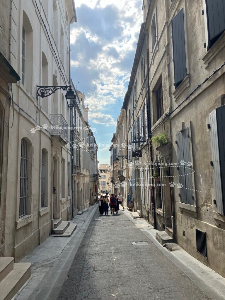 KEIKO醬陪你逛亞爾(Arles)｜交通、景點、美食、購物的自由行攻略